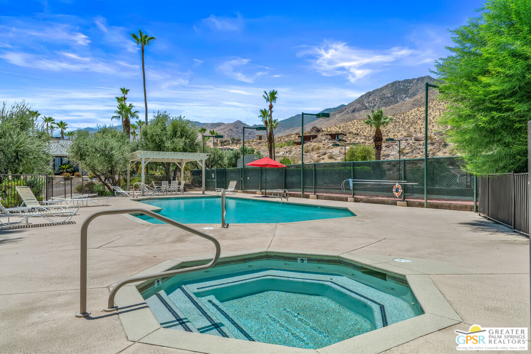 Image 61 for 2560 W La Condesa Dr