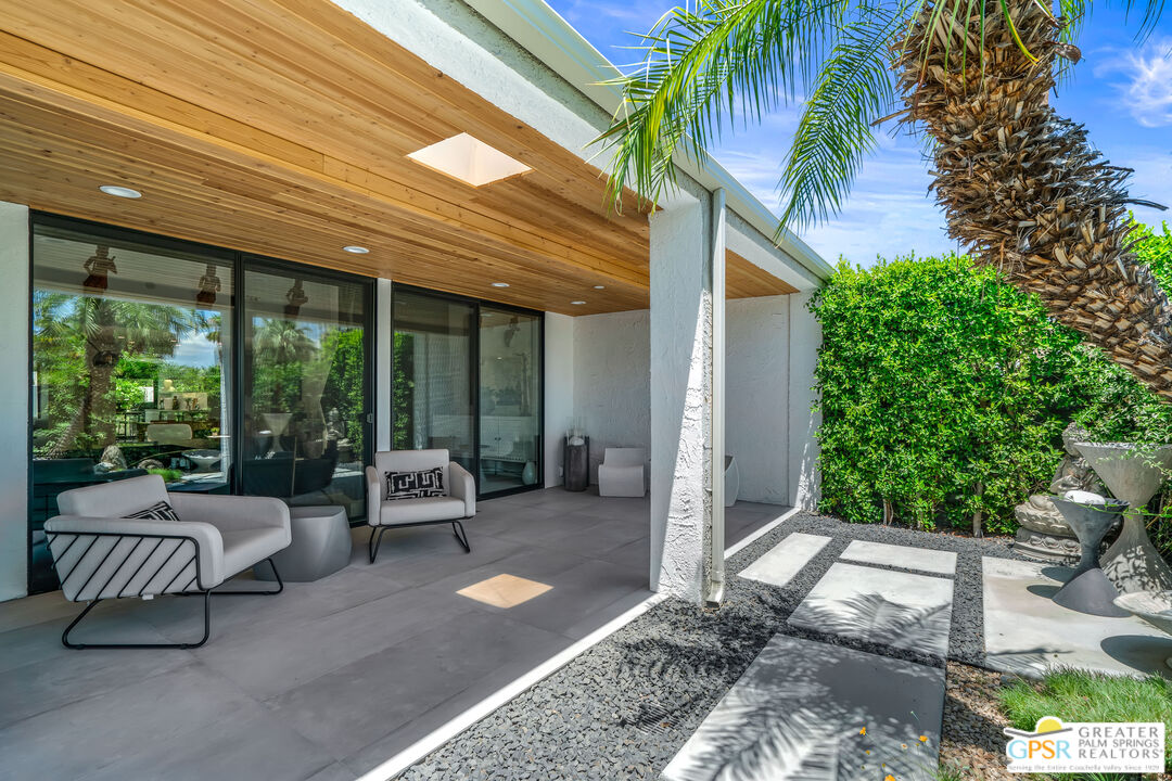 Image 54 for 2560 W La Condesa Dr