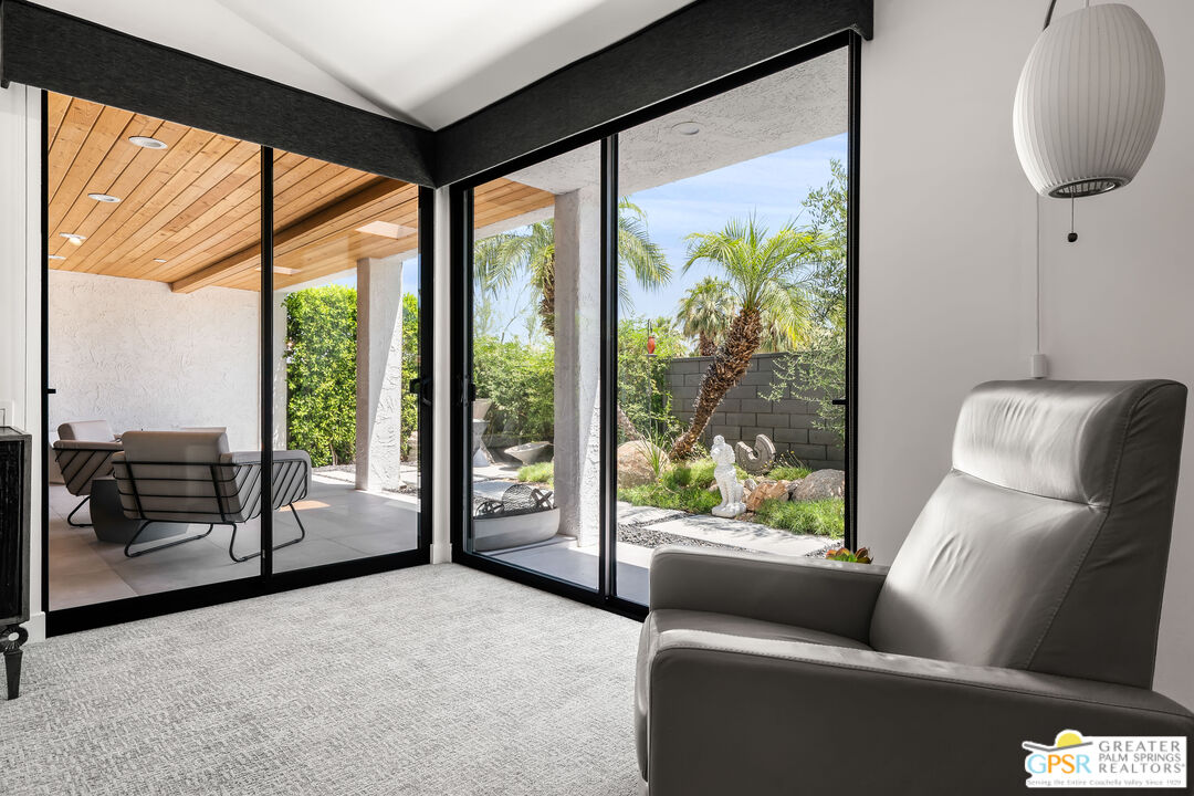 Image 35 for 2560 W La Condesa Dr