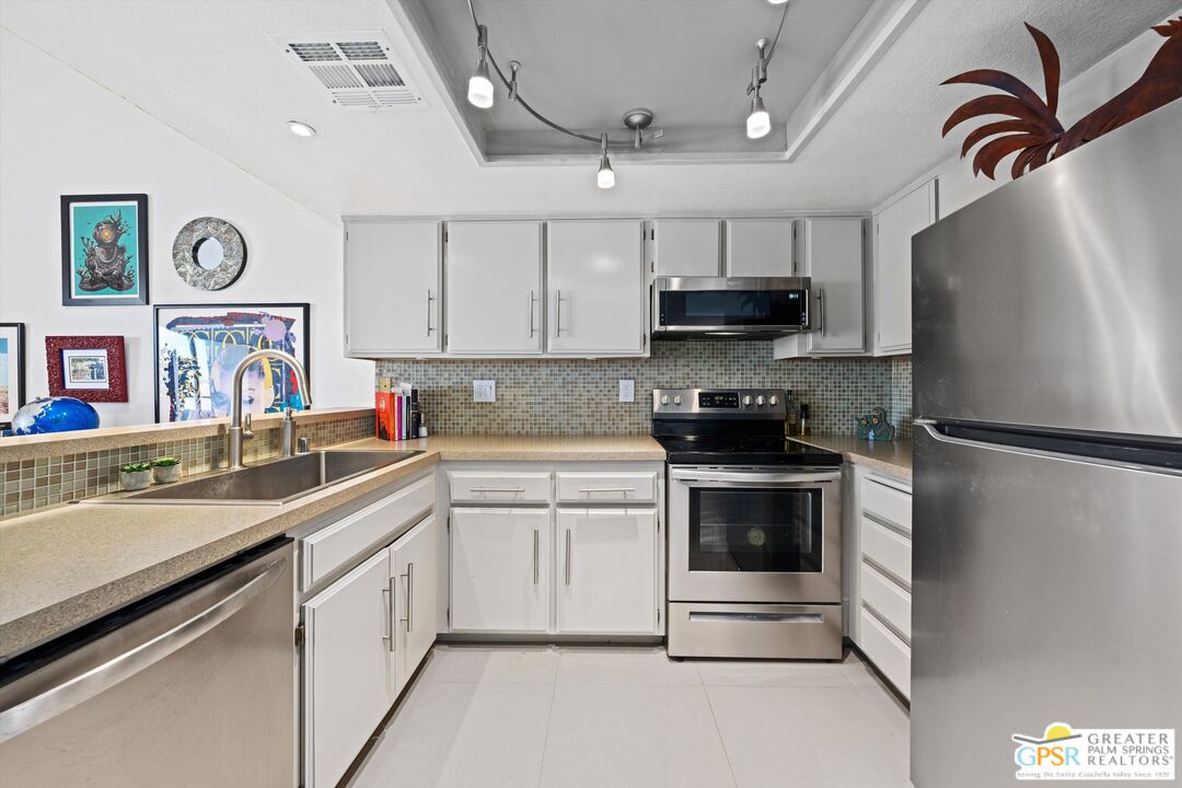Image 10 for 32505 Candlewood Dr #38