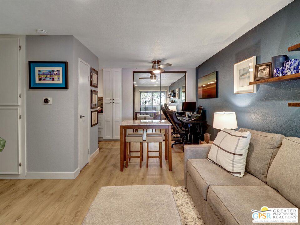 Image 2 for 701 Los Felices Cir #L209