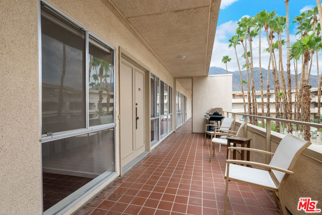 Image 11 for 277 Alejo Rd #219