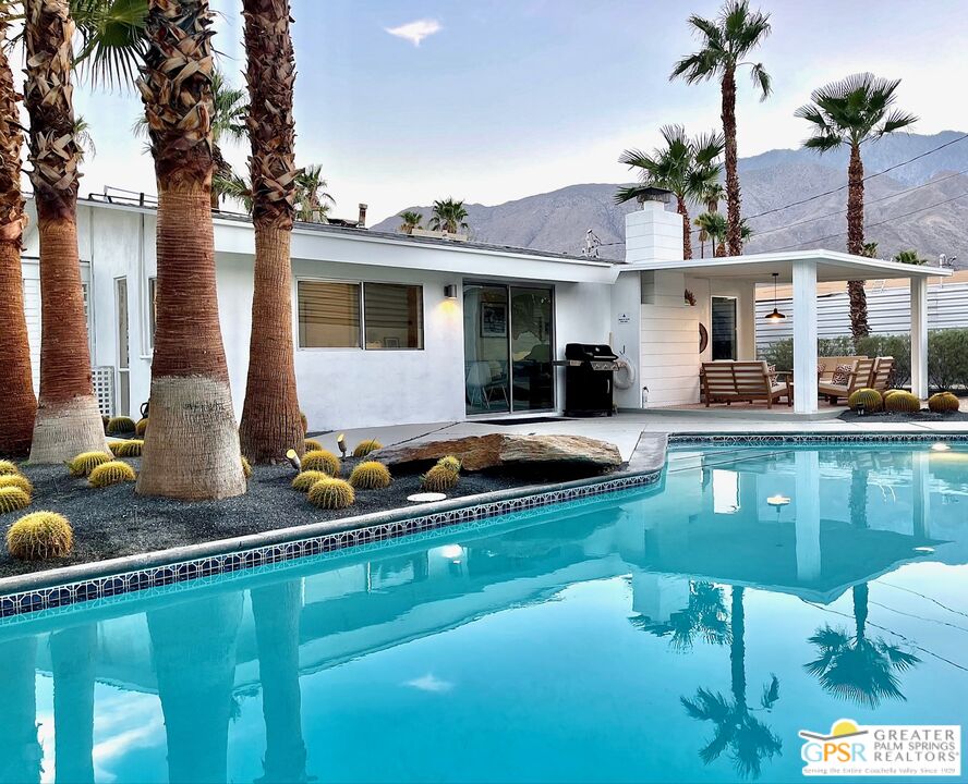 Image Number 1 for 444  E Glen Cir in Palm Springs