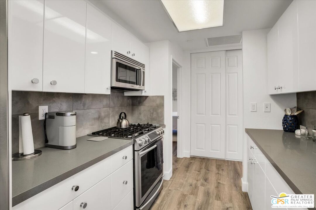 Image 11 for 1336 So. Tiffany Cir