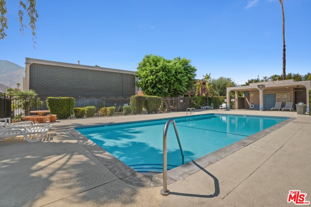 Image 44 for 2260 Indian Canyon Dr #C