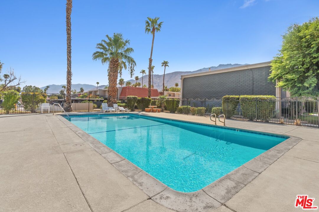 Image 43 for 2260 Indian Canyon Dr #C