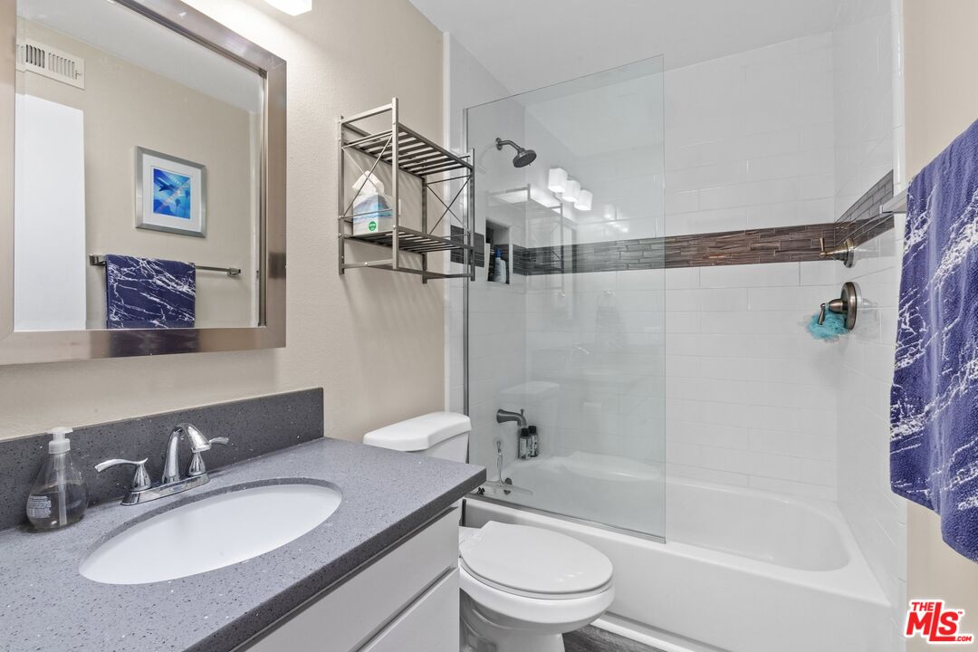 Image 33 for 2260 Indian Canyon Dr #C