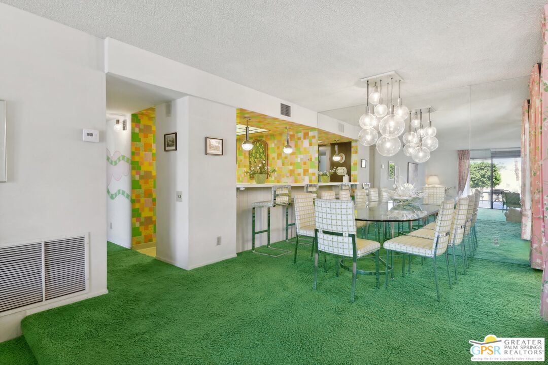 Image 10 for 2696 Sierra Madre  #A6