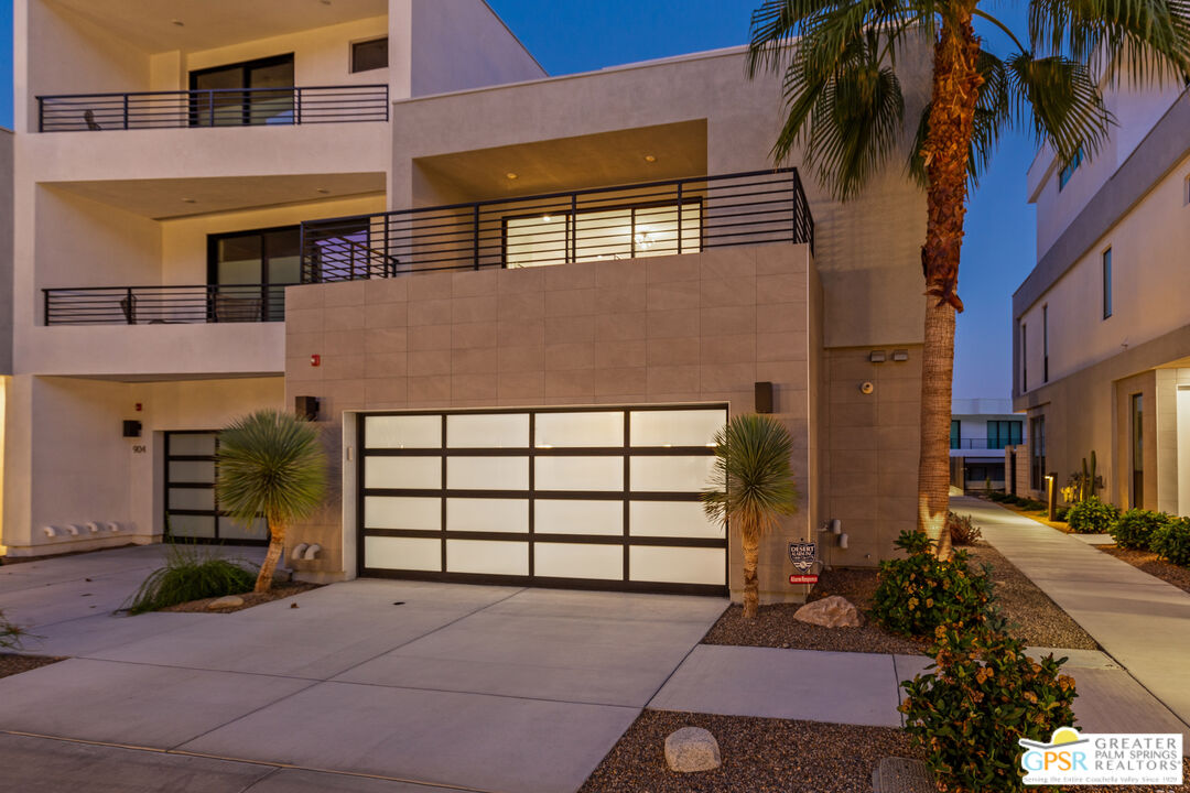 Image 8 for 912   Galaxy Dr