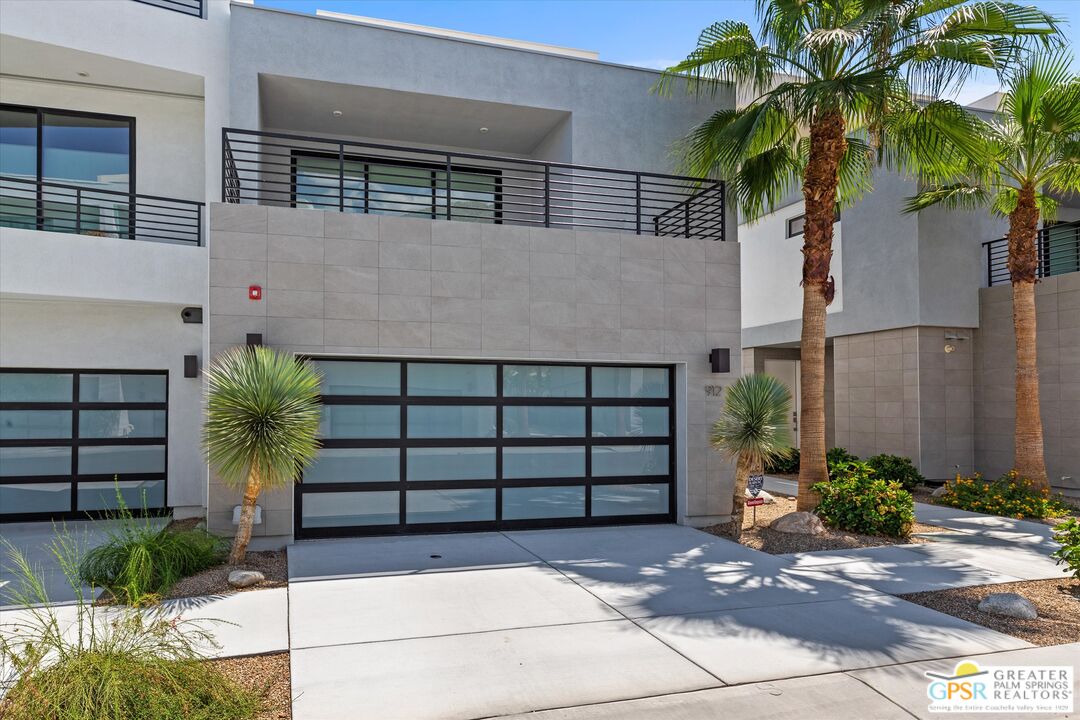 Image 7 for 912   Galaxy Dr