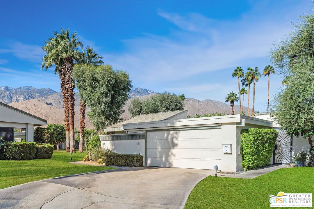 Image 2 for 1209  N Martinique Cir