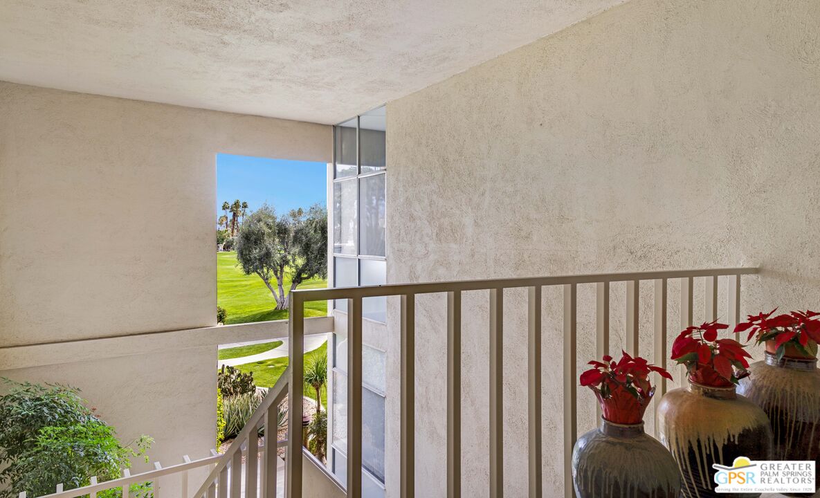 Image 21 for 511 Desert Lakes Cir