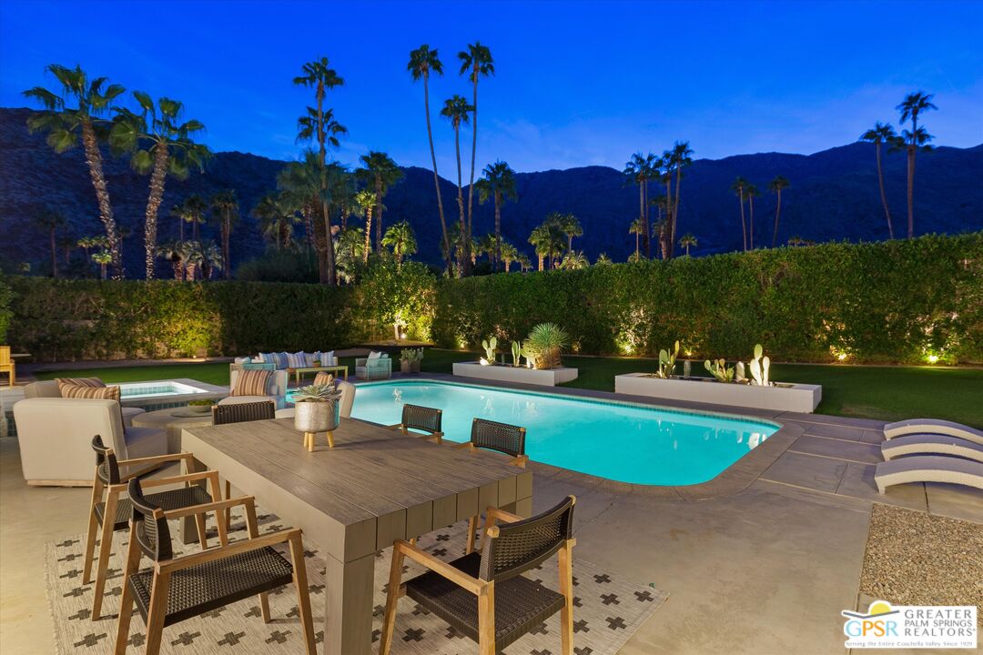 Image Number 1 for 729 N High Rd in Palm Springs