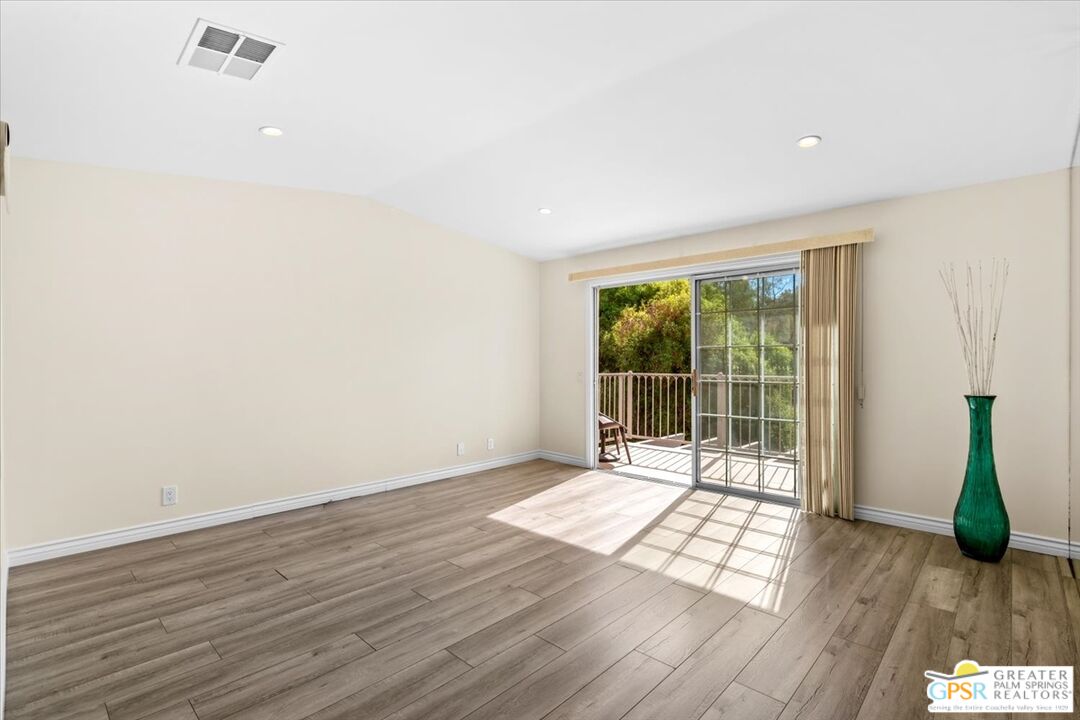Image 10 for 2700 Mesquite Ave #B12