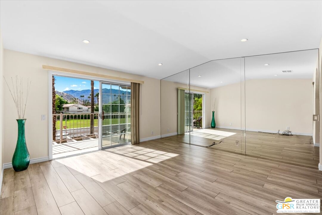 Image 11 for 2700 Mesquite Ave #B12