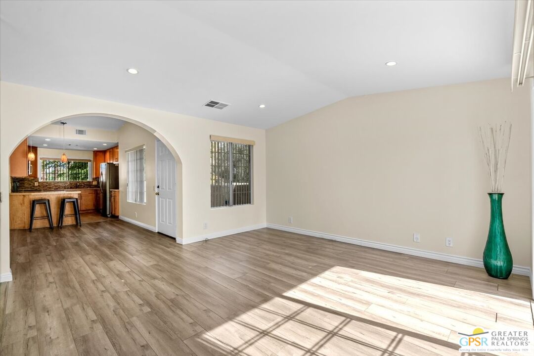 Image 9 for 2700 Mesquite Ave #B12