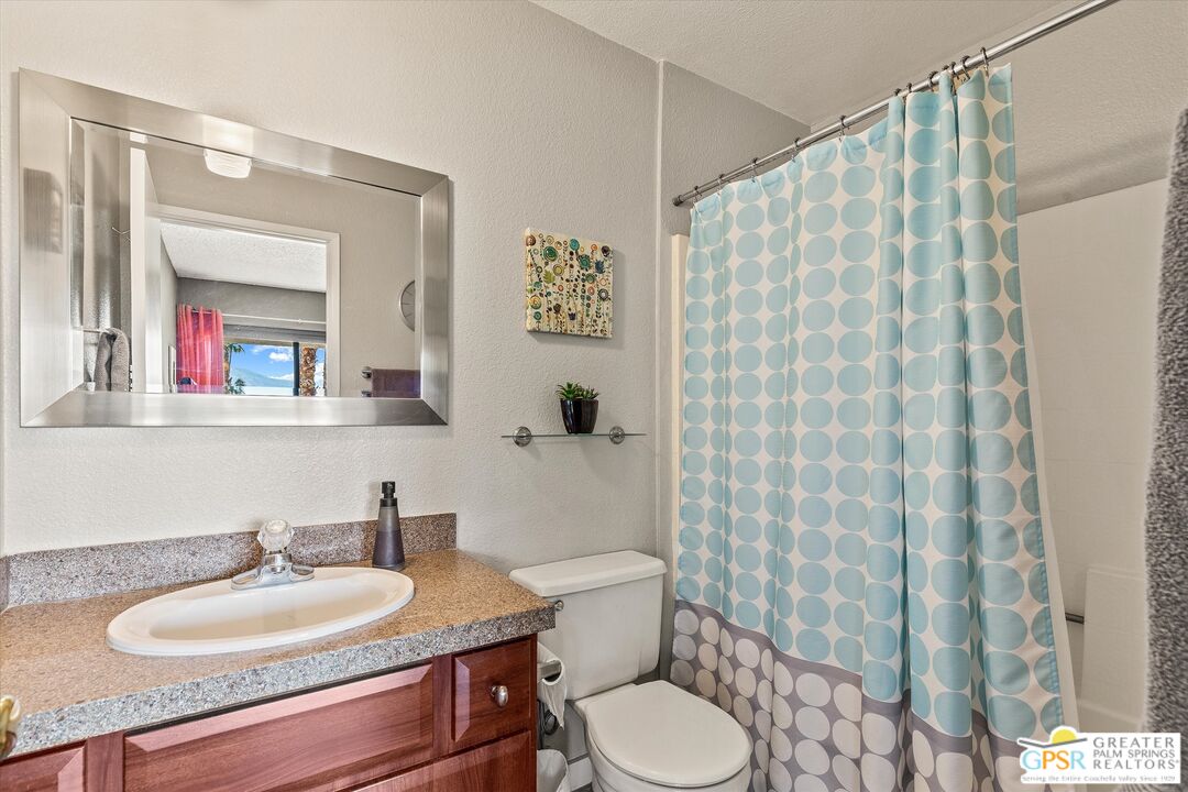 Image 17 for 467 Calle El Segundo  #D12