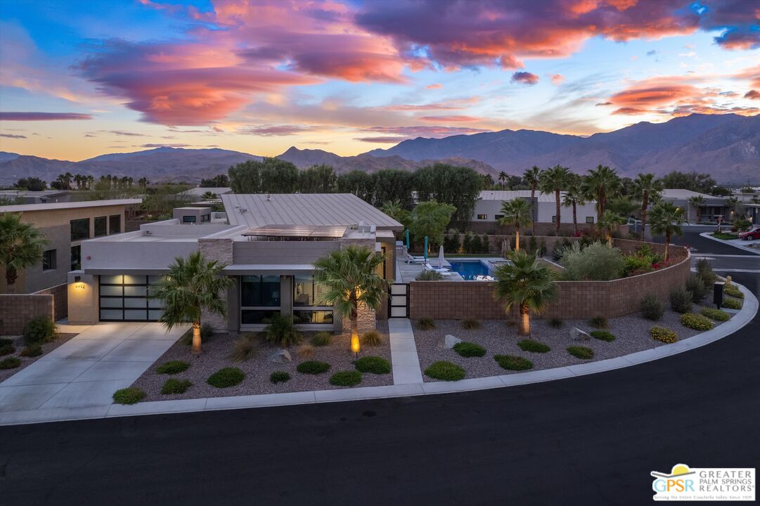 Image Number 1 for 4492 Alcala Way in Palm Springs