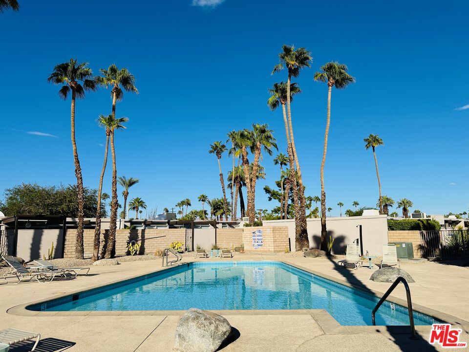 Image 36 for 706  E Vista Chino