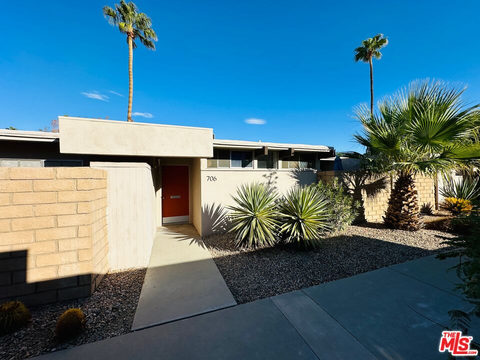 Image 40 for 706  E Vista Chino