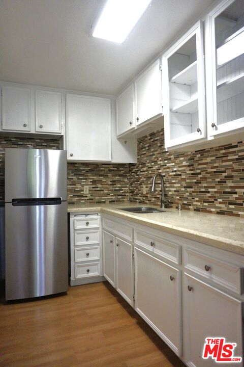 Image 4 for 2857 Los Felices Rd #216