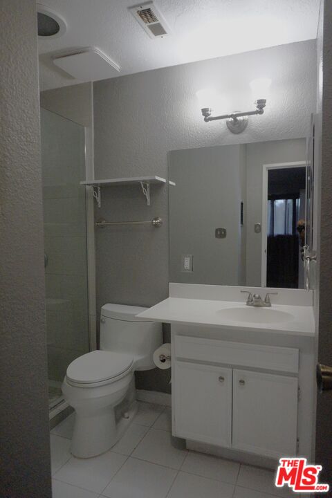 Image 6 for 2857 Los Felices Rd #216