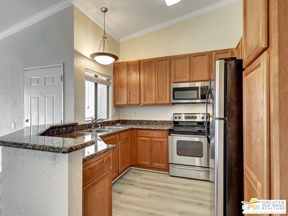 Image 14 for 78650 Avenue 42  #804