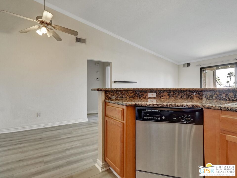 Image 17 for 78650 Avenue 42  #804