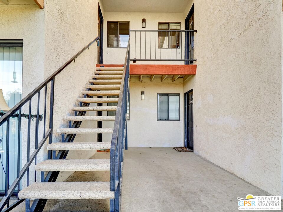 Image 7 for 78650 Avenue 42  #804