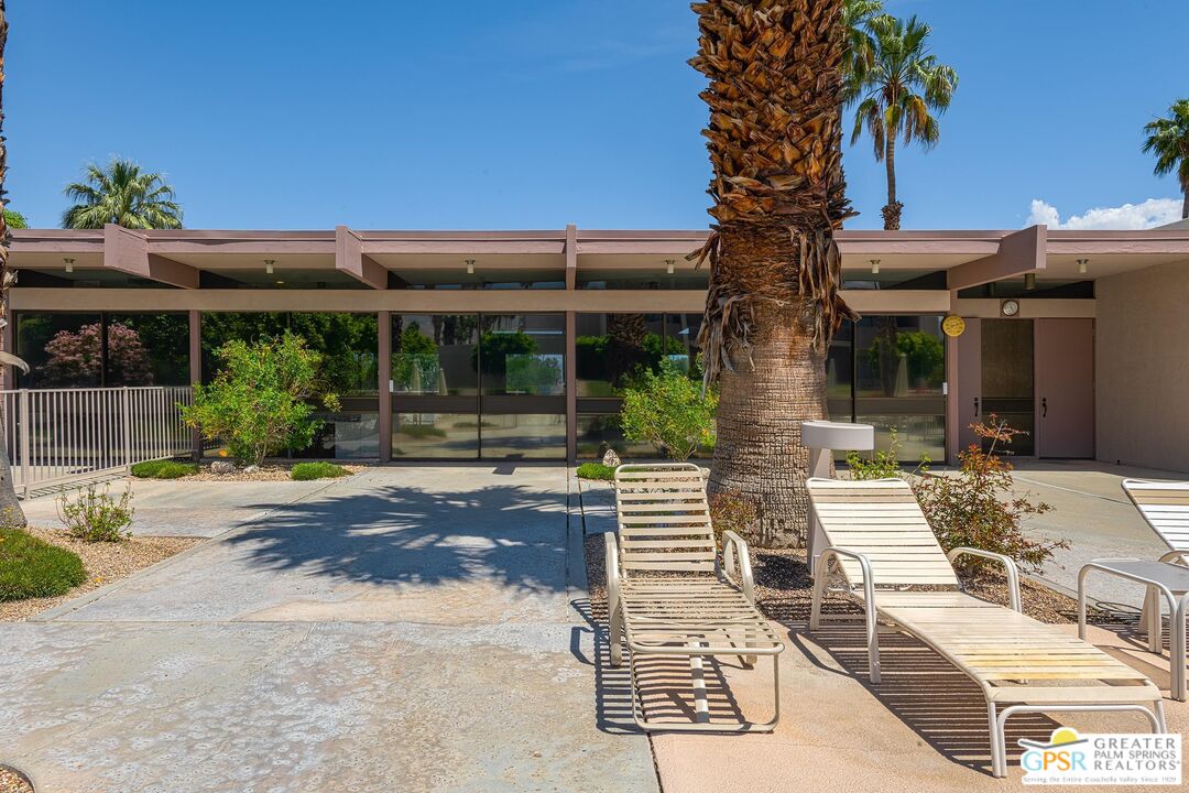 Image 33 for 2696 Sierra Madre  #F8