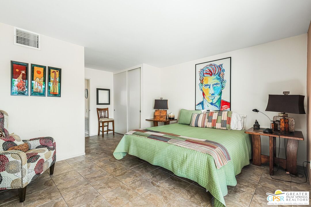 Image 27 for 2696 Sierra Madre  #F8