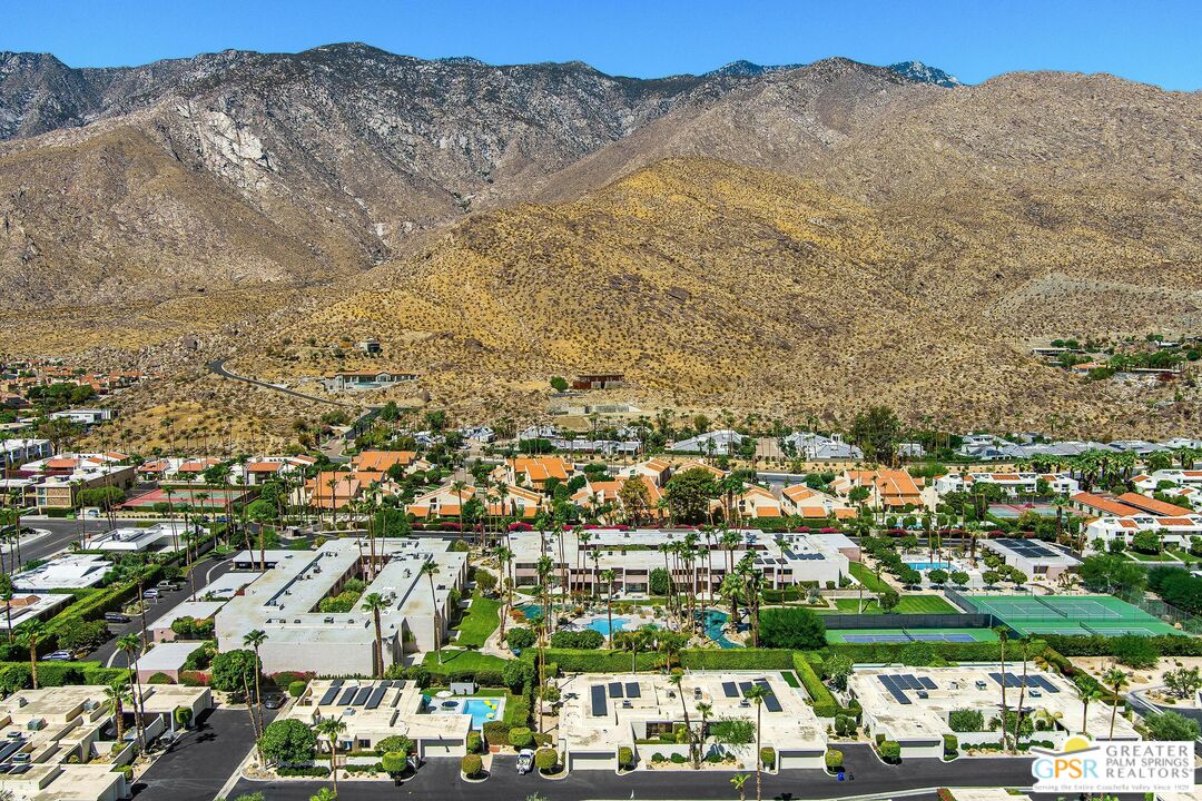 Image 3 for 2696 Sierra Madre  #F8