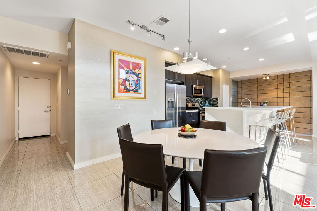 Image 18 for 913 Oceo Cir