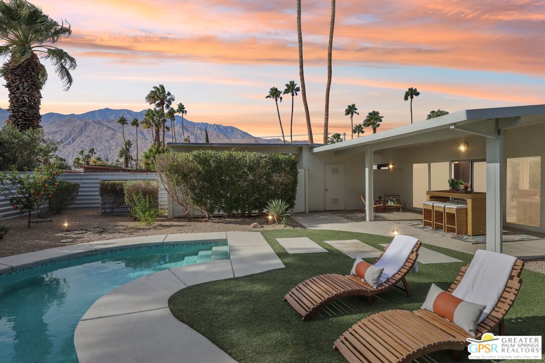 Image Number 1 for 606 N Monterey Rd in Palm Springs