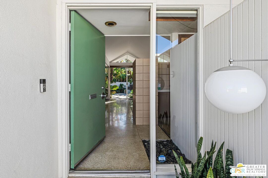 Image 3 for 1784 Araby Dr #19