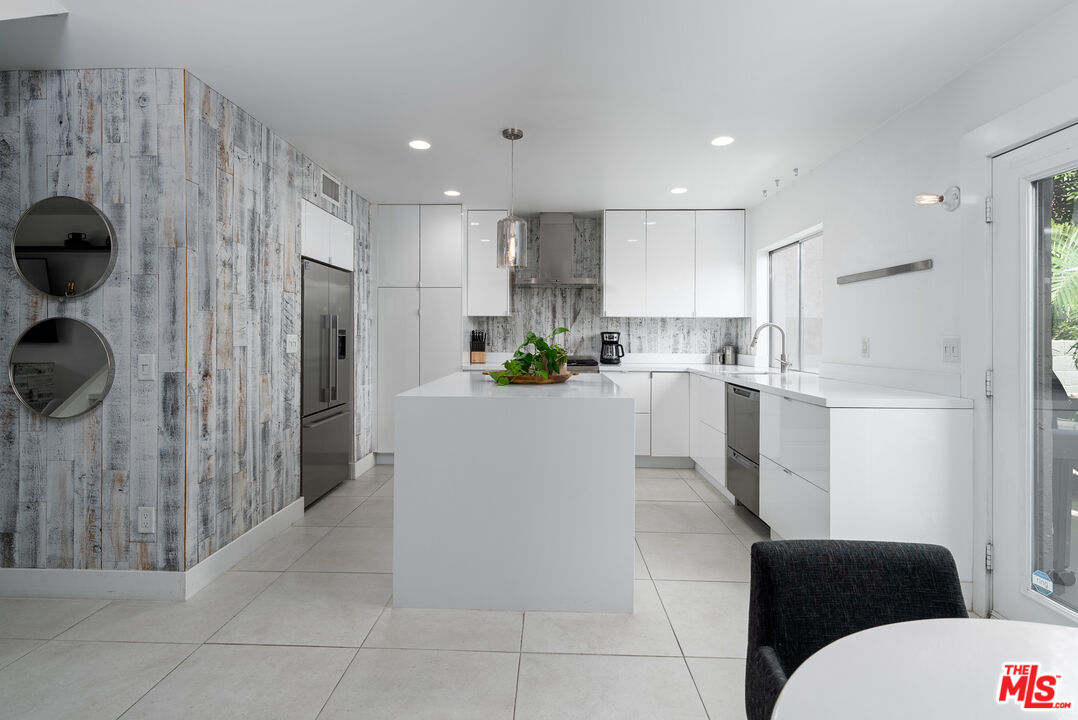 Image 7 for 2246 Indian Canyon Dr #D