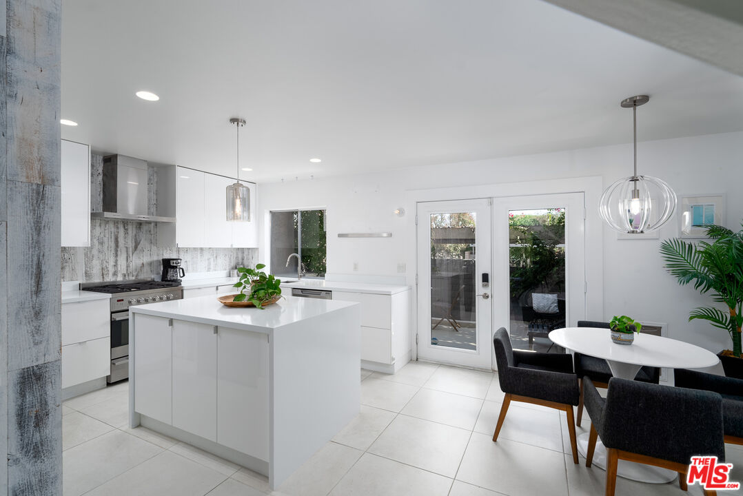 Image 3 for 2246 Indian Canyon Dr #D