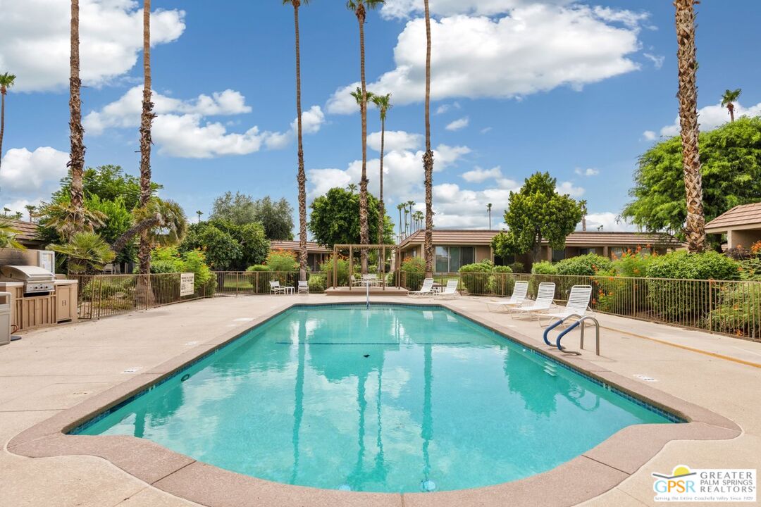 Image 30 for 76990 Sandpiper Dr