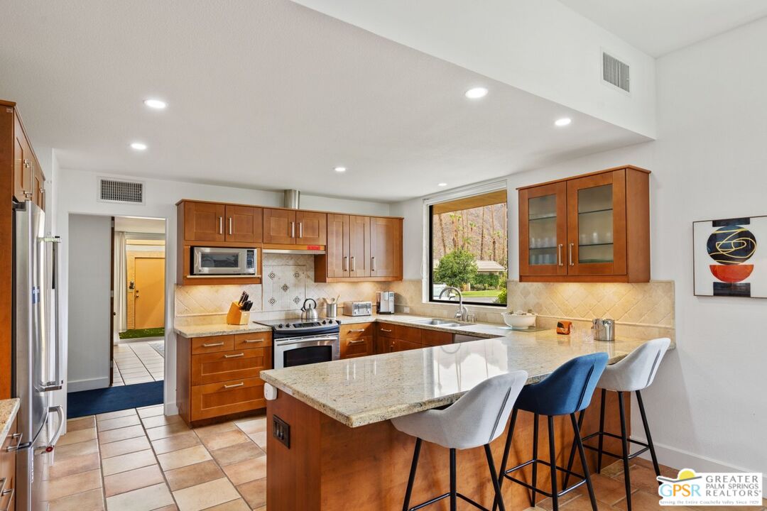 Image 11 for 76990 Sandpiper Dr