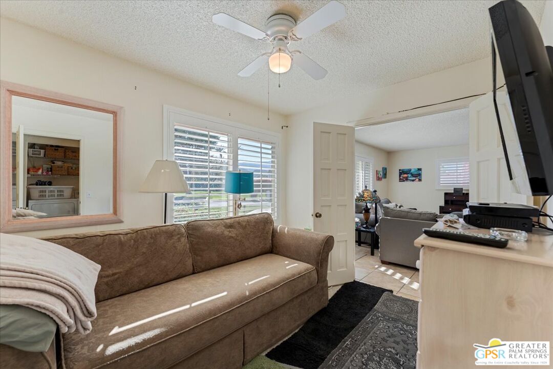 Image 11 for 69531 Encanto Ct