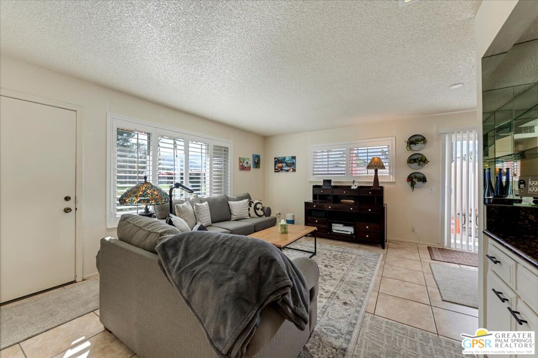 Image 8 for 69531 Encanto Ct