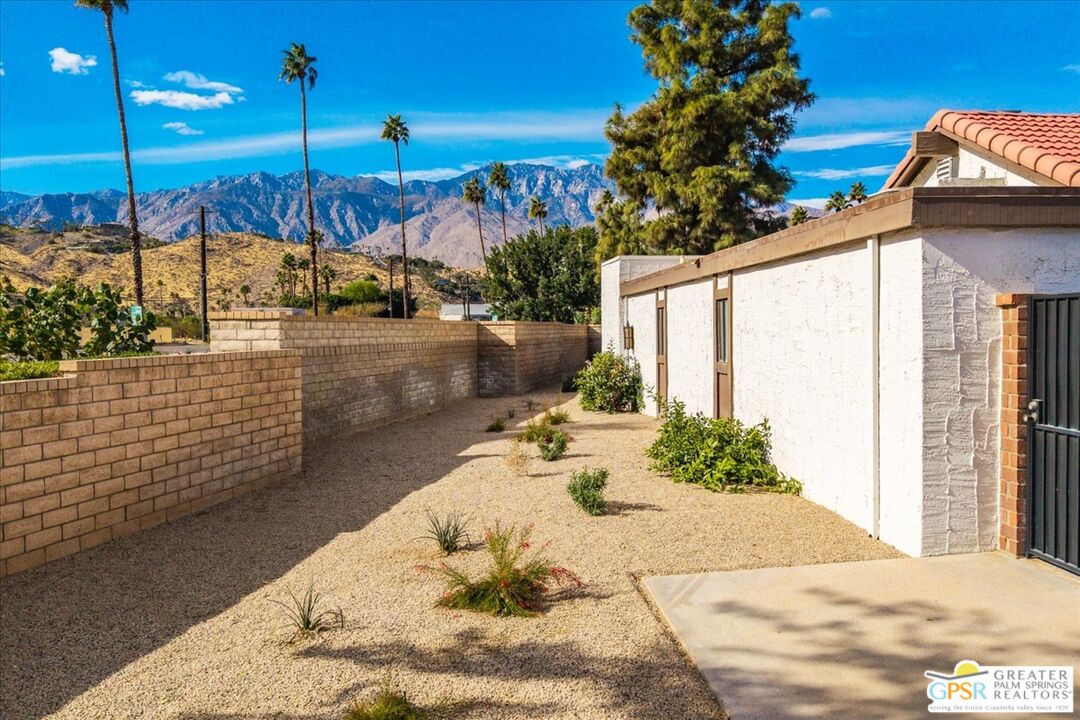 Image 27 for 2495 Miramonte Cir #C