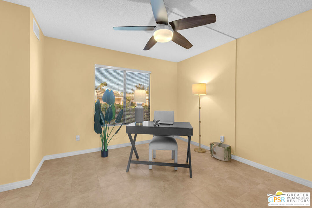 Image 6 for 35570  W Paseo Circulo