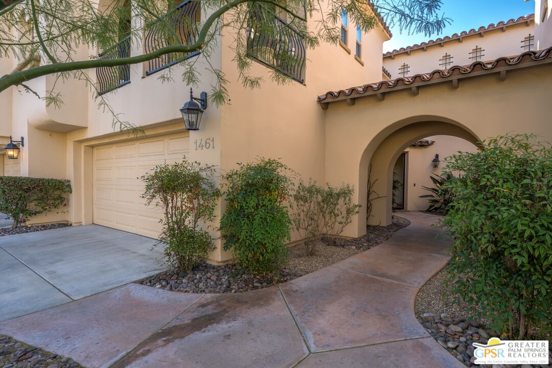 Image 3 for 1461 Yermo Dr