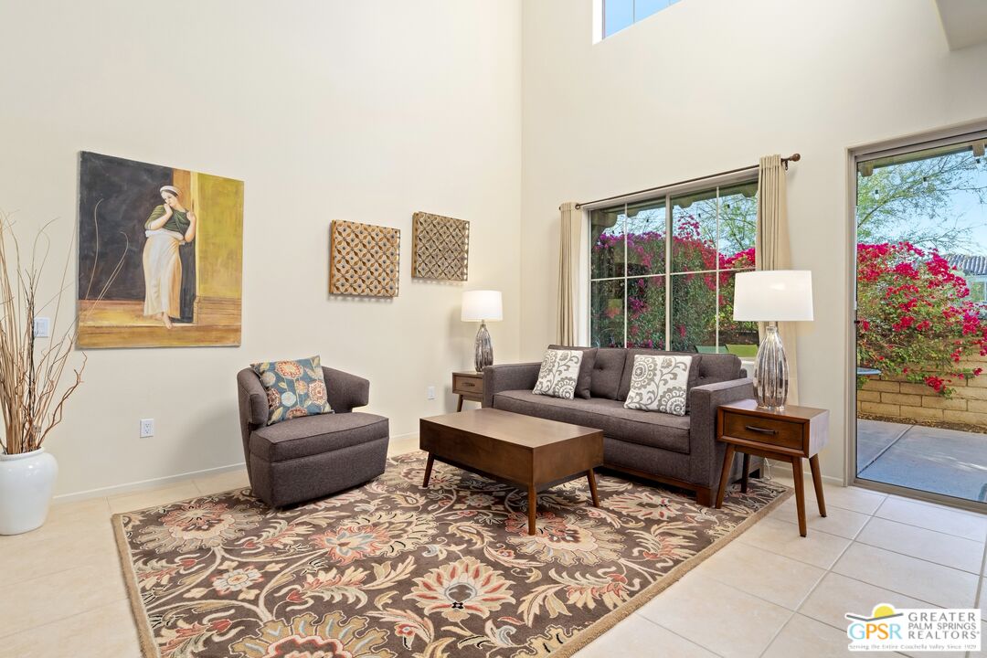 Image 8 for 1461 Yermo Dr