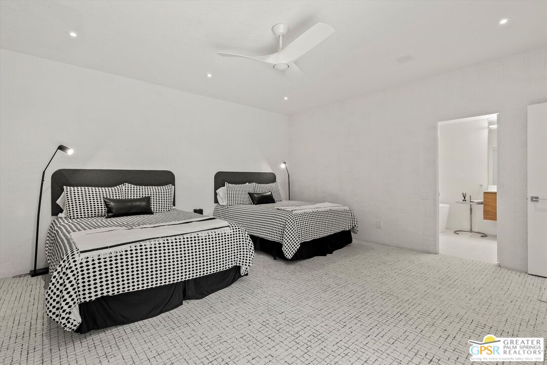 Image 7 for 10201 Lakeview Dr