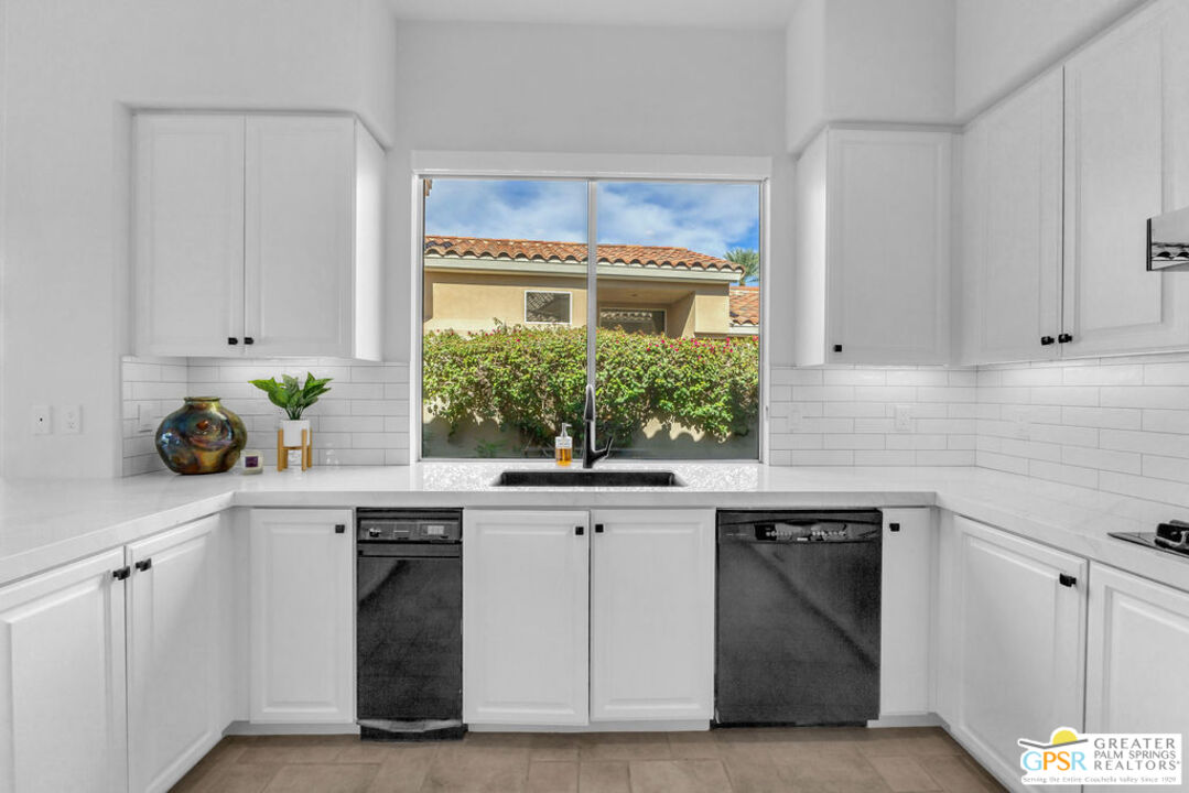 Image 9 for 291 Indian Ridge Dr