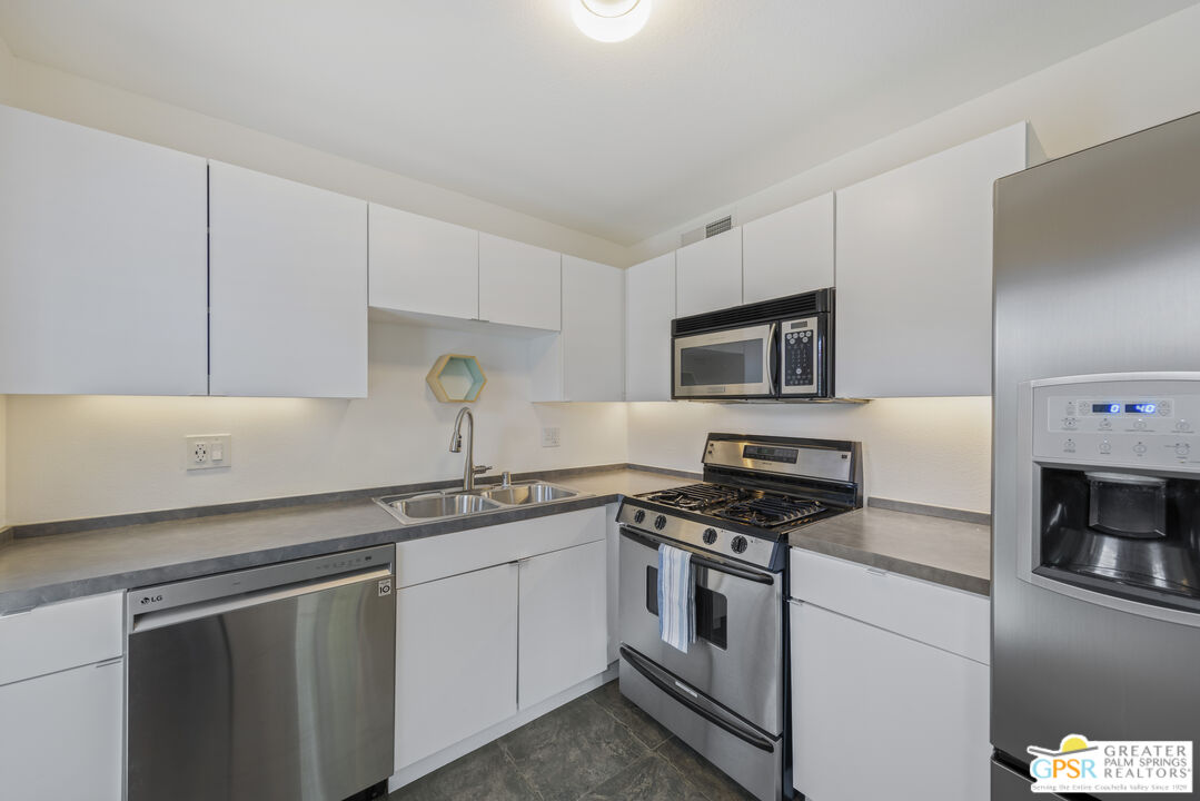 Image 17 for 155 Hermosa Pl #4