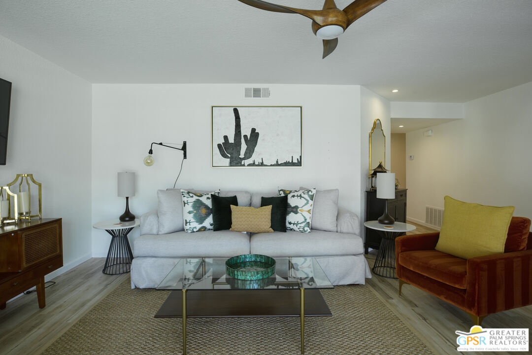 Image 2 for 35200 Cathedral Canyon Dr #T159