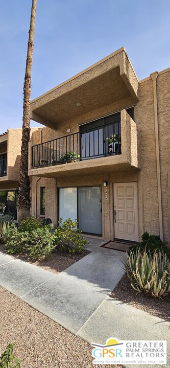 Image 3 for 2424 Los Coyotes Dr